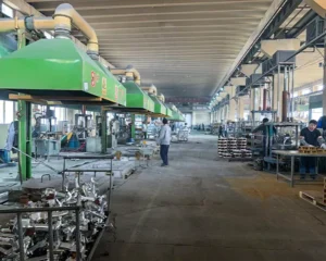 Gravity casting shop